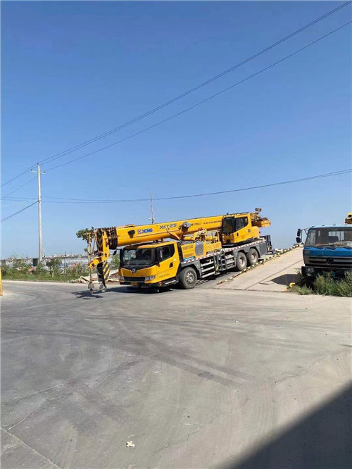 金川区吊车作业时，可能会产生哪些额外收费项目？